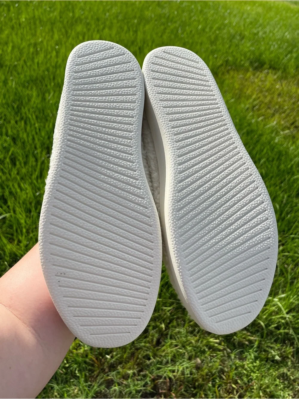 New in Box Allbirds Wool Lounger Fluffs in White Mens Size 14